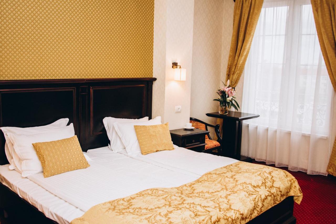 Hotel Novera Τιμισοάρα Εξωτερικό φωτογραφία