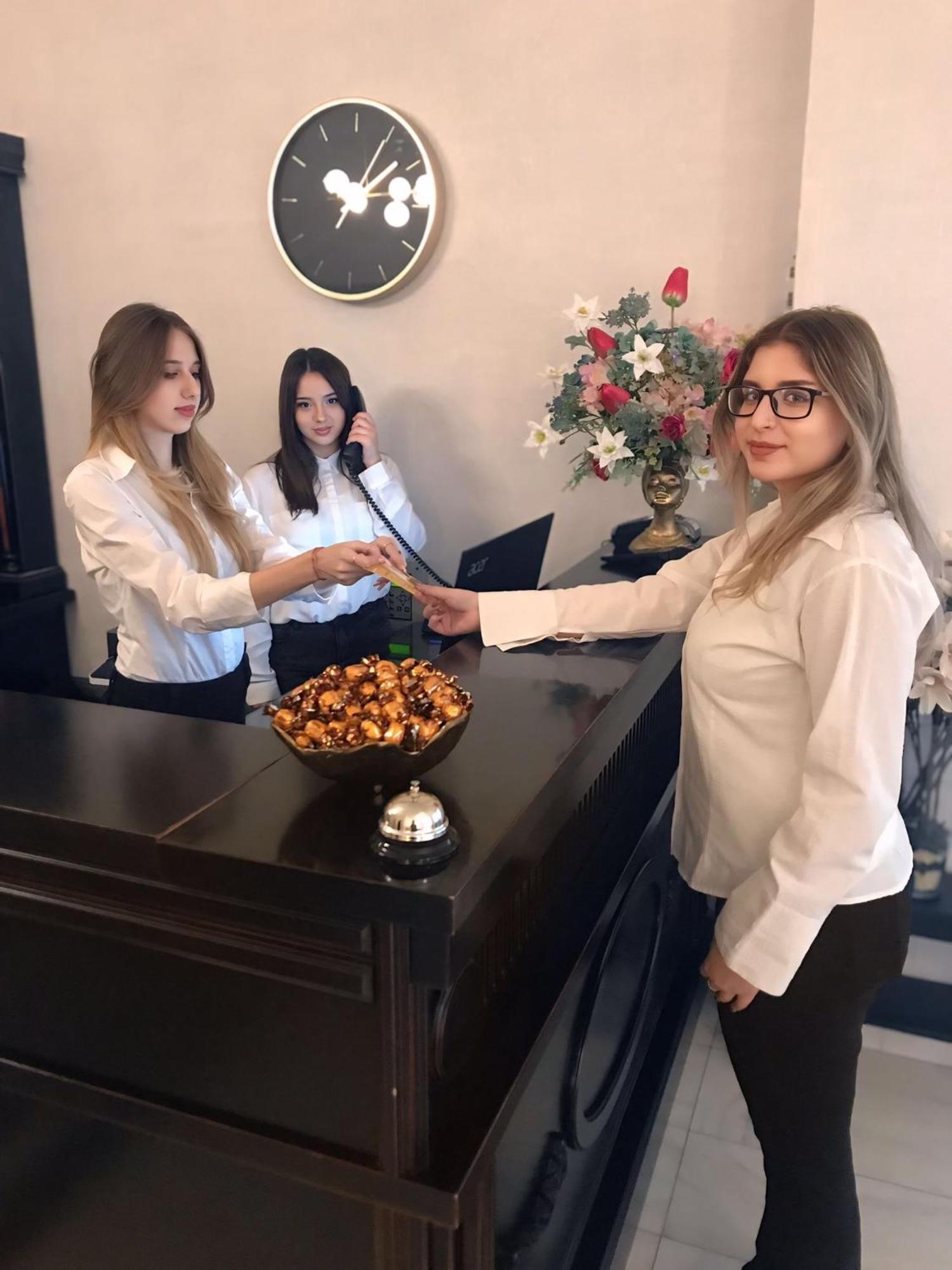 Hotel Novera Τιμισοάρα Εξωτερικό φωτογραφία