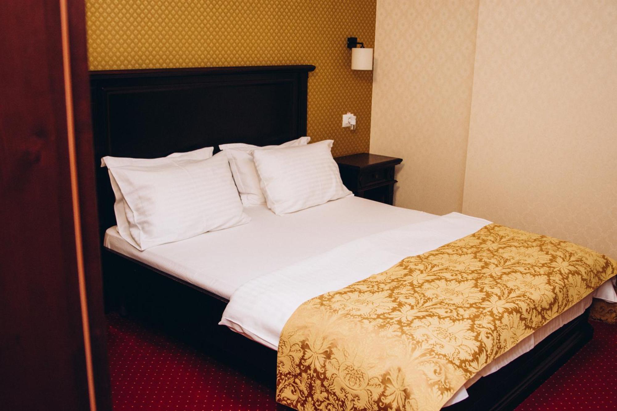 Hotel Novera Τιμισοάρα Εξωτερικό φωτογραφία