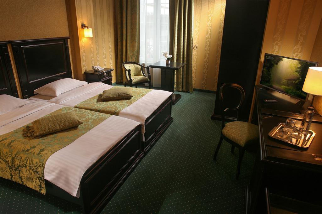 Hotel Novera Τιμισοάρα Εξωτερικό φωτογραφία
